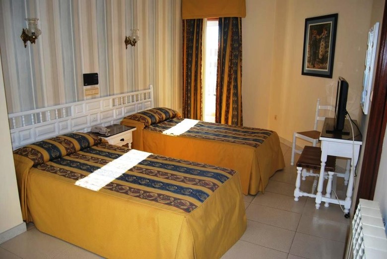 Hotel Ton