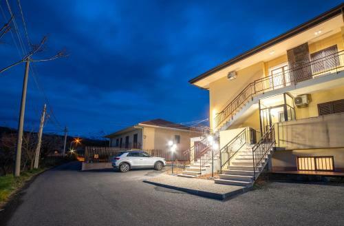 Hostal Fronte Etna
