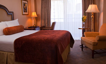 Warwick Hotel