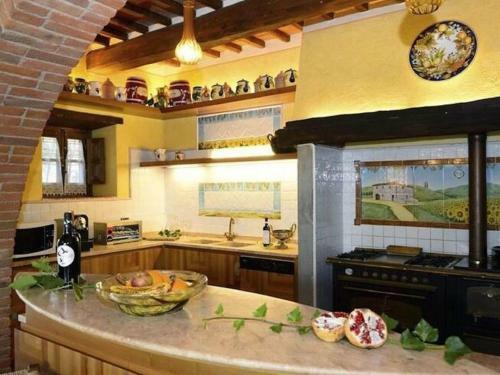 Authentic Holiday Home In Bucine With Private Swimming Pool
