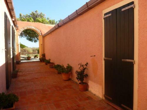 Salina Holiday Home