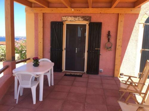 Salina Holiday Home