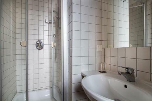 Hostal Gasthaus Goldene Gans