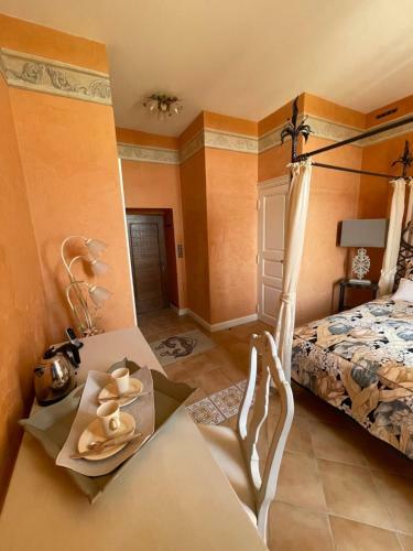 Hostal Domaine De Cachard
