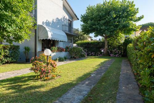 Apartment Holiday Versilia