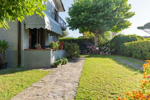 Apartment Holiday Versilia