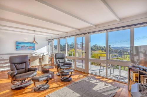 Mimosa Holiday House