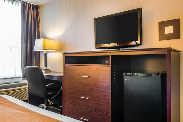 Motel Quality Inn & Suites