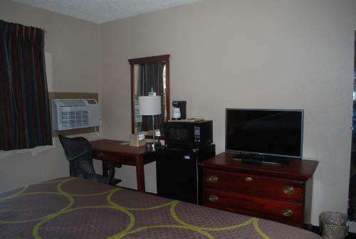 Motel Super 8 By Wyndham Warner Robins