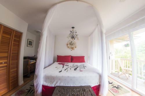 Hale Ho'o Maha Bed And Breakfast