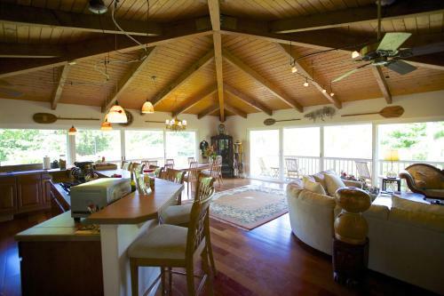 Hale Ho'o Maha Bed And Breakfast