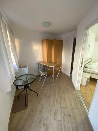 Hostal Admiral