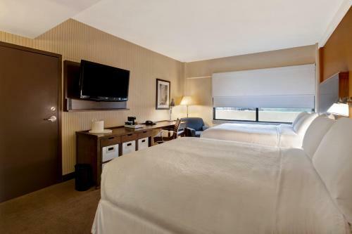 Hotel Four Points By Sheraton Peoria Downtown
