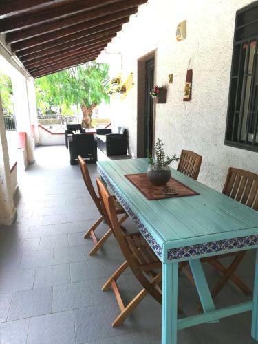 Charming Villa Enza Countryside