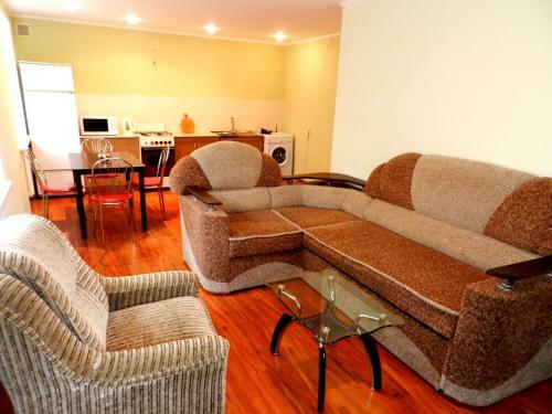 3-room Apartment On Reliefna Street 2-a
