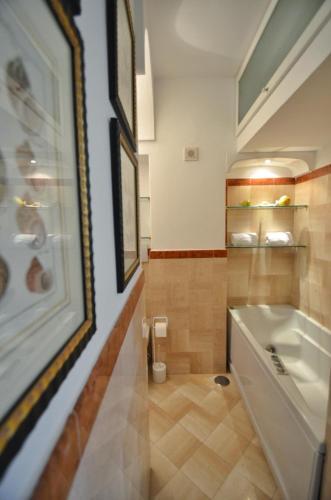 Apartamento Casa Gadeamus Via Le Botteghe 12