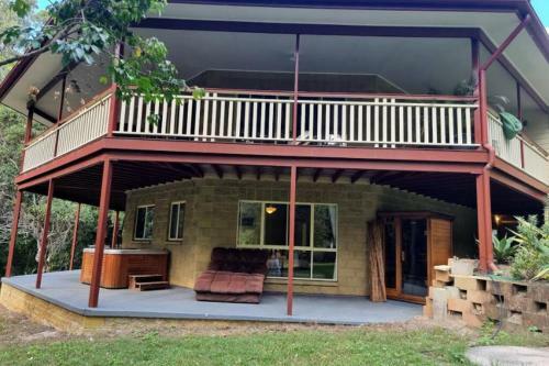 Apartamento Deluxe Forest Escape - Spa, Pool, Sauna, Bar, Arcade Games, Bonfire!