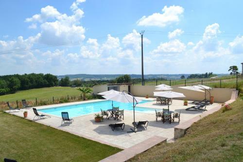 G�tes Du Cheval Blanc