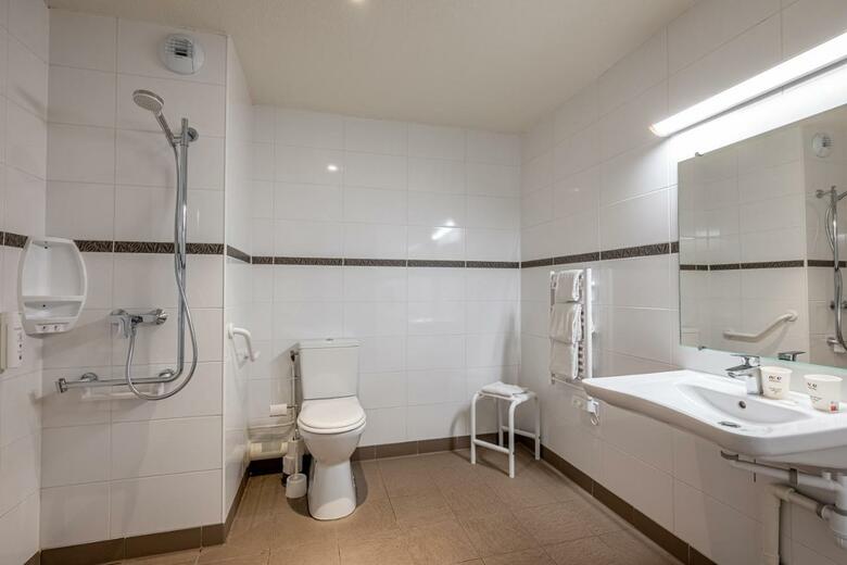 Hotel Ace H�tel Bordeaux Carbon Blanc