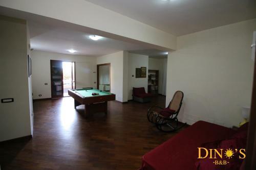 Dino's B&B