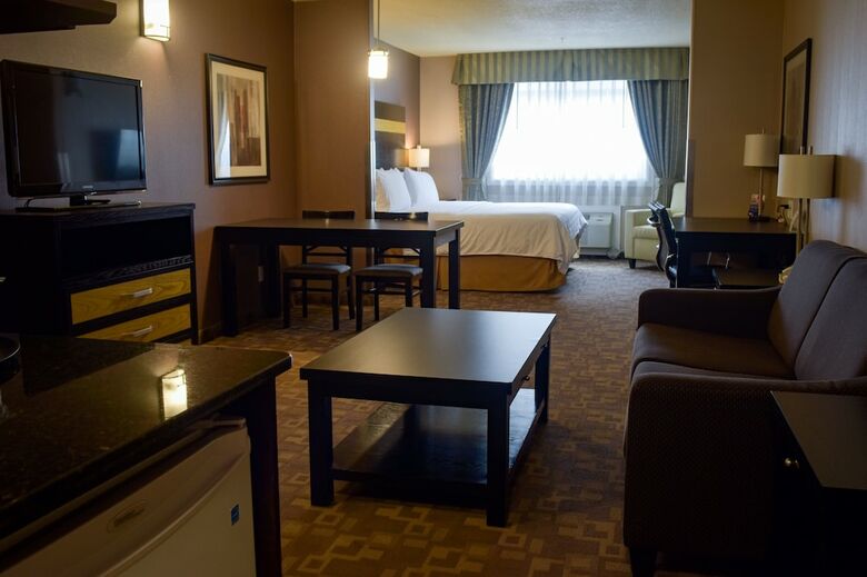 Hotel Holiday Inn Express And Suites Dawson Creek