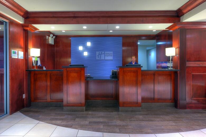 Hotel Holiday Inn Express And Suites Dawson Creek