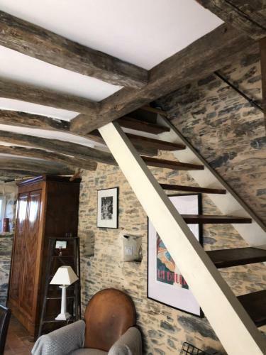 Charmante Chaumi�re Au Coeur de La Bri�re
