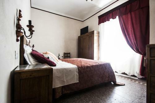 Hostal Affitta Camere Vianova