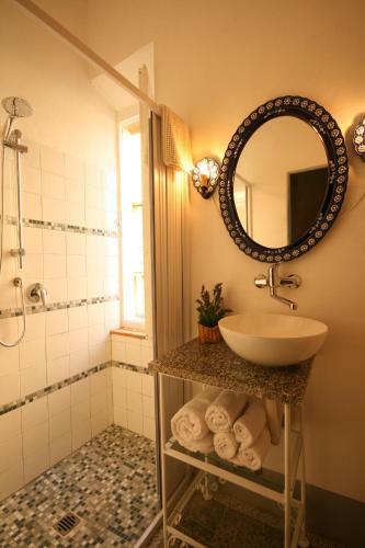 Hostal Affitta Camere Vianova