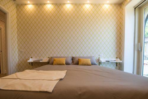Le Fratte Luxury Home