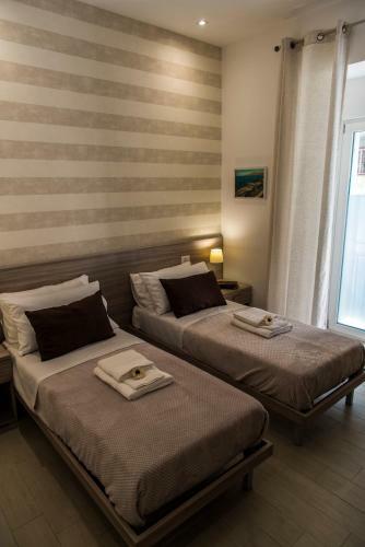 Hostal Lungomare Rooms