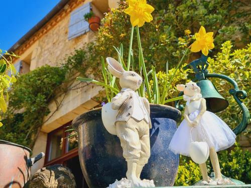 Hostal Ferme De Tayac - Charme Avec Pool