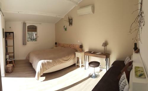 Bed & Breakfast La Salamandre En Provence