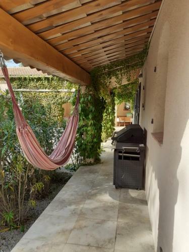 Bed & Breakfast La Salamandre En Provence