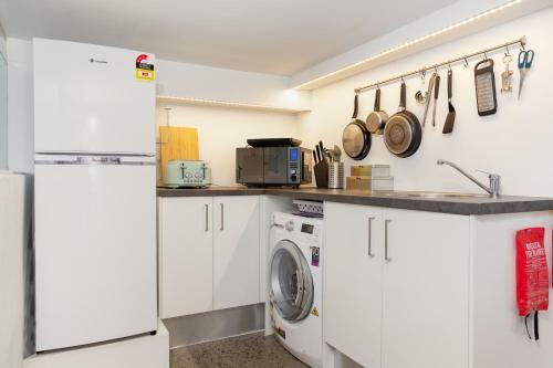 Apartamento Surfie Pad 10 Min Walk To Beach And Dining