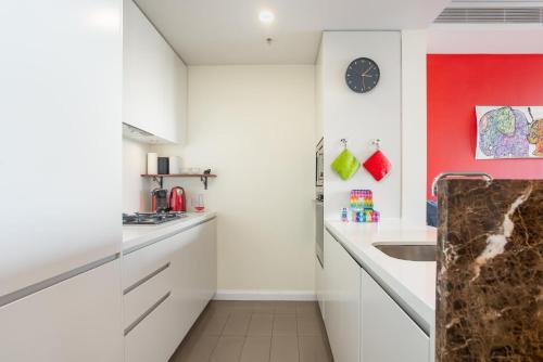 Apartamento Stylish Unit With City Views, 2 Gyms And Pools
