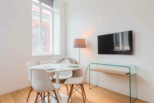 Vieux Lille - Beautiful Neat And Bright Apartment