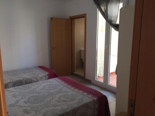 Apartamentos Turisticos Sant Boi