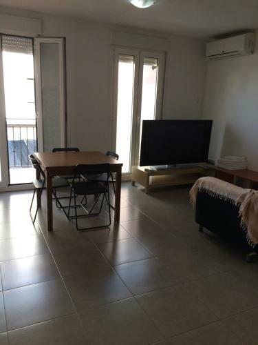 Apartamentos Turisticos Sant Boi