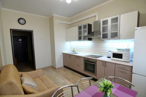 Apartamento 20 Pearl On Saharova Street
