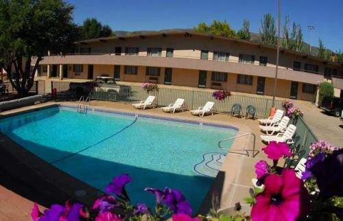 Motel Caravan Inn