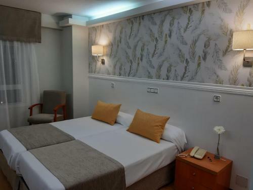 Hotel Almirante