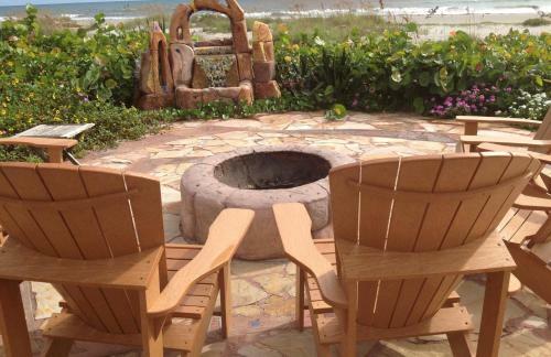 Beach Place Guesthouses
