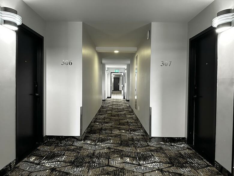 Chateau Regina Hotel And Suites
