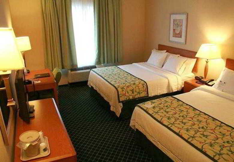 Hotel Fairfield Inn & Suites Toledo North