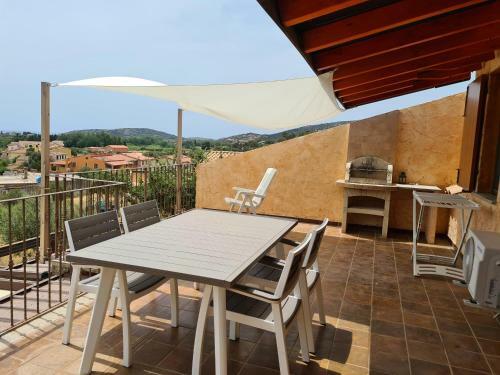 Appartamento In Villa Con Ampia Terrazza Di 27m2