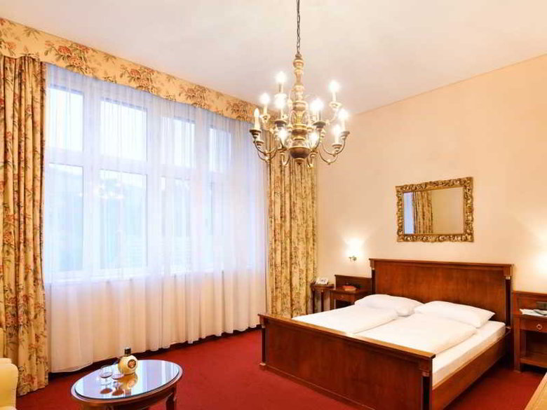 Hotel Schild