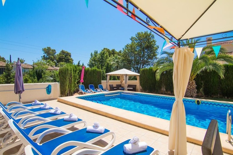 Abahana Villa Medina