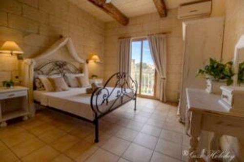 5 Bedrooms Villa With Terrace At IX Xaghra Gozo