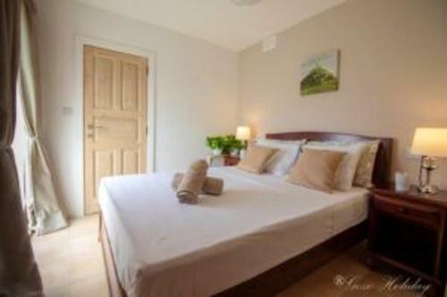 5 Bedrooms Villa With Terrace At IX Xaghra Gozo